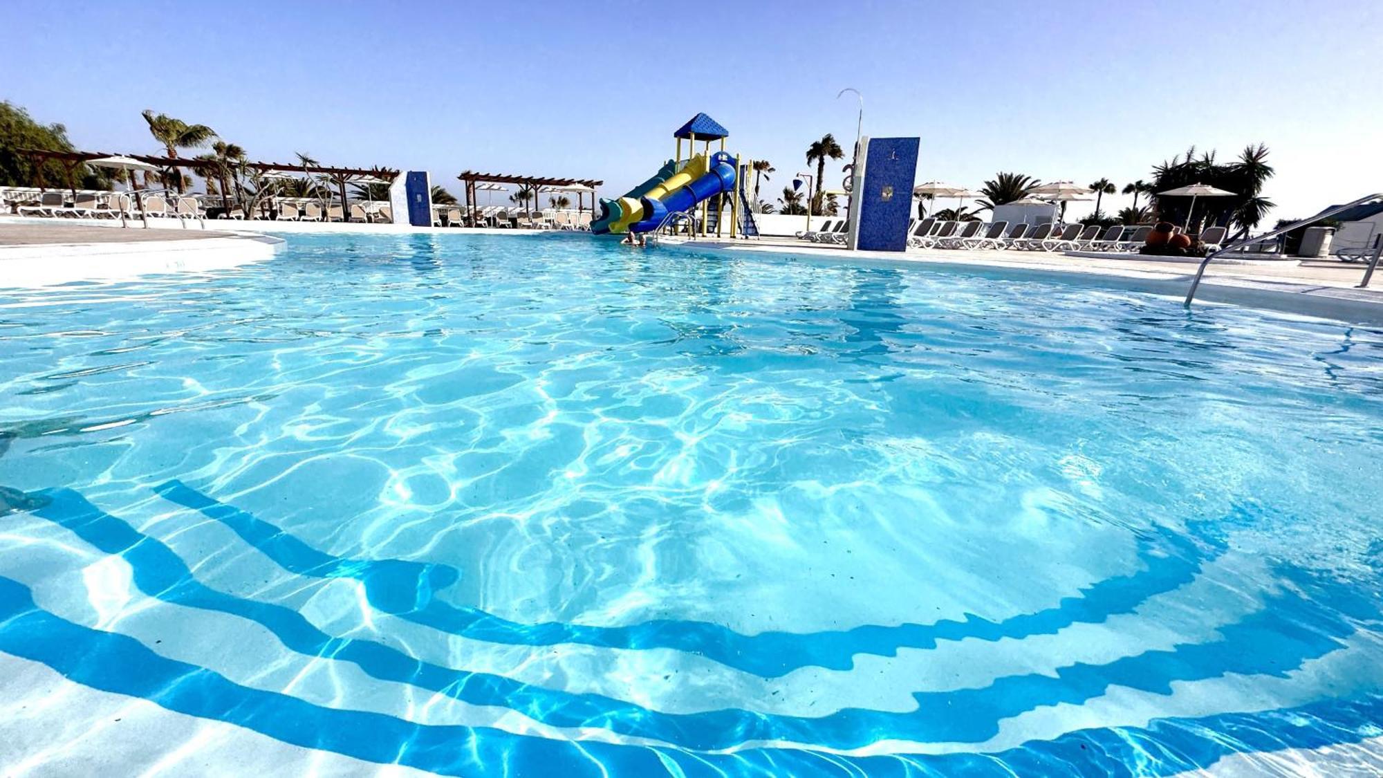 칼레타데푸스테 Caleta Dorada 아파트 호텔 외부 사진
